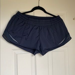 Lululemon Hotty Hot Short ll 2.5 #lululemon